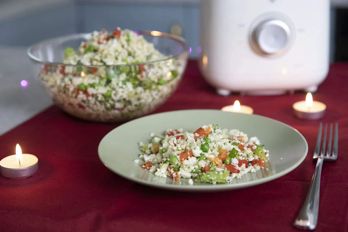 сыроедческая паэлья рис из цветной капусты салат из овощей рецепт для сыроедения сыроеды новогодний стол идеи блюд