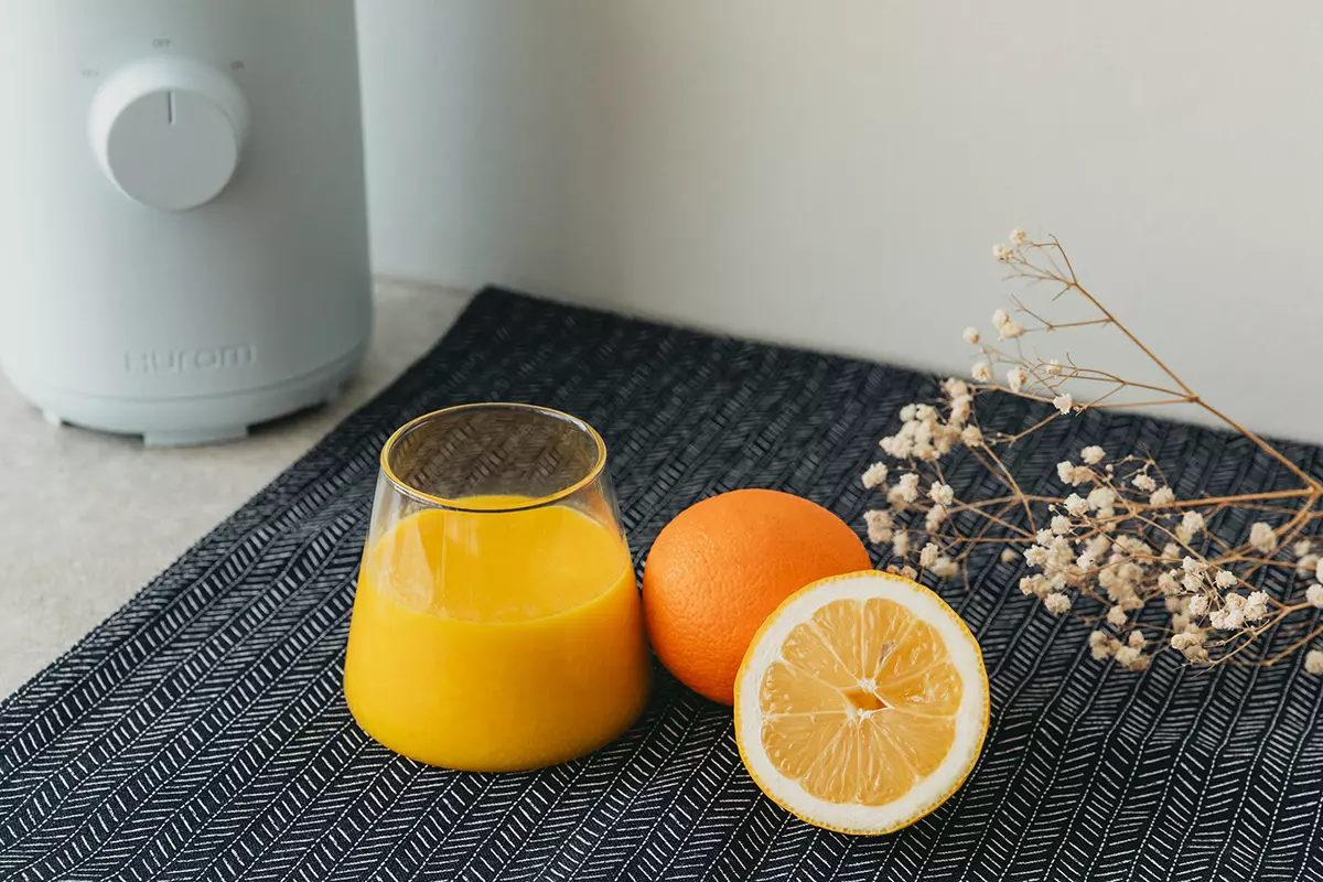 простой рецепт свежевыжатого сока с апельсином