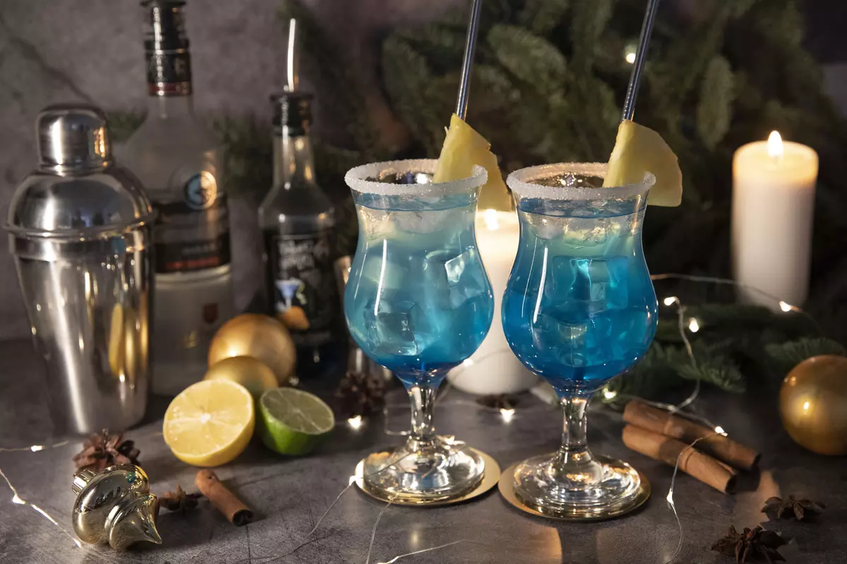 алкогольный коктейль голубая лагуна рецепт в домашних условиях