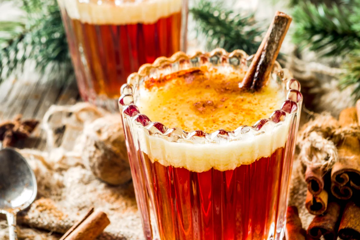 масляный ром традиционный новогодний рождественский напиток крепкие горячие напитки рецепты
